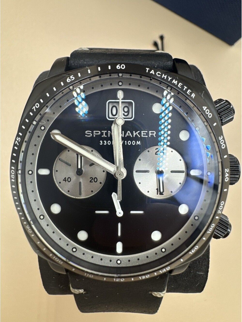 Spinnaker Hull Stainless Steel 42mm Japanese Quartz Wristwatch SP-5068-08 NM Con